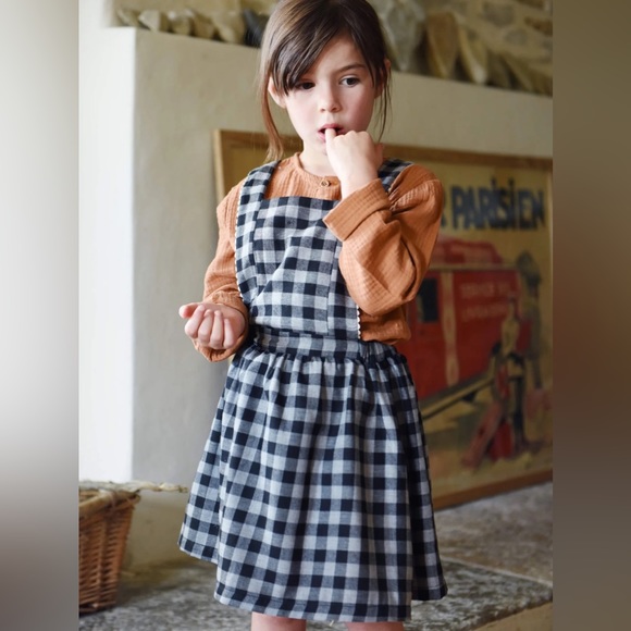 Lucie Dress - Picture 3 of 5